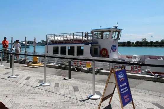 Water Taxi Chicago