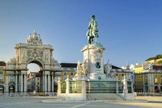 Qué ver en Lisboa itinerario dónde comer y dormir