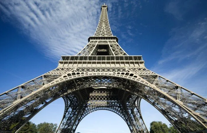Visitar la Torre Eiffel en Paris