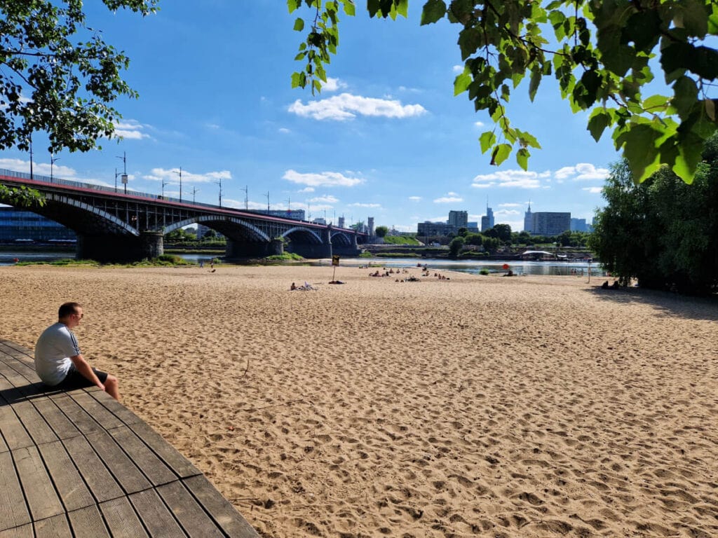 Playa Poniatówka Barrio de Praga Varsovia