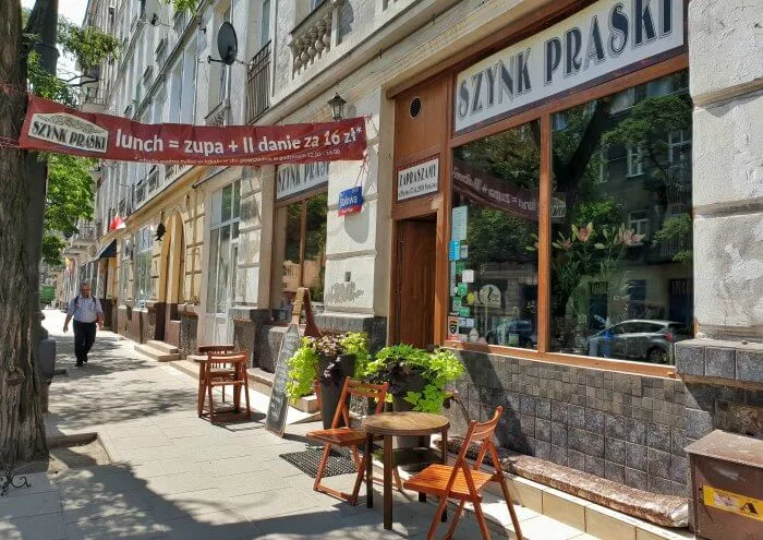 barrio de praga varsovia como llegar
