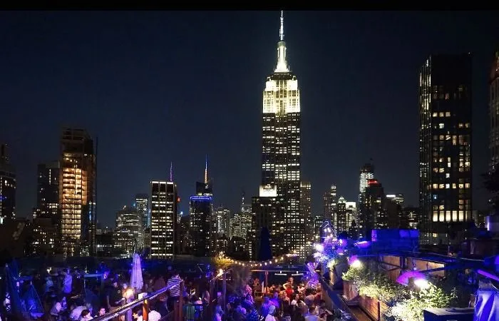 skyline new york de noche