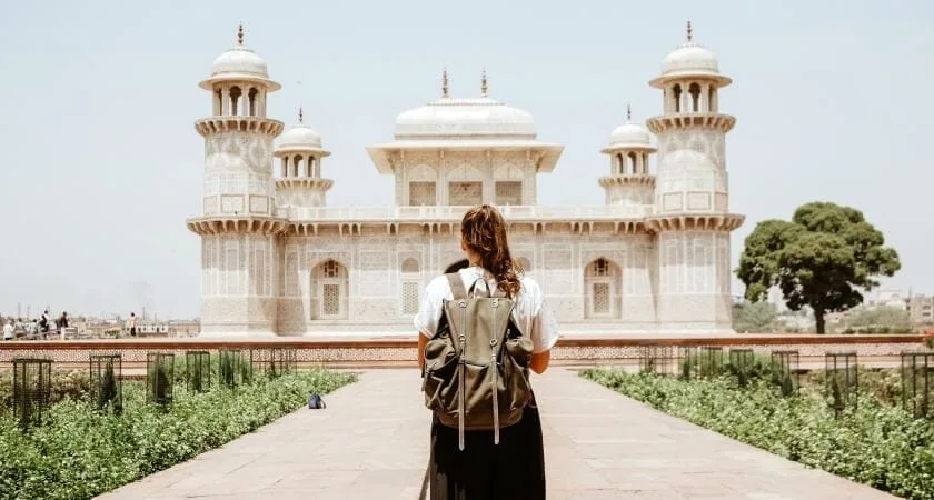 10 Consejos para Viajar Sola a India
