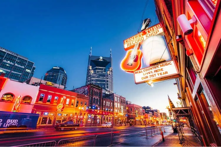 Honky Tonk Highway in Nashville TN