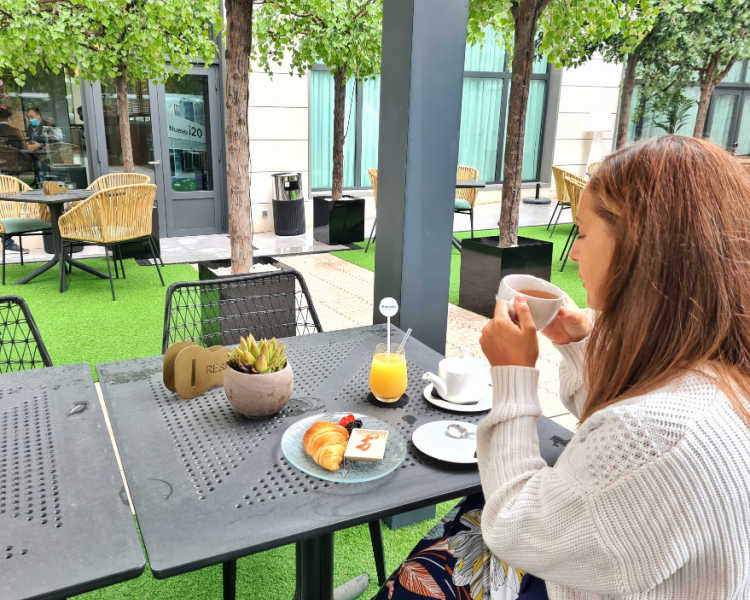 Desayuno Hotel Barceló Imagine Madrid
