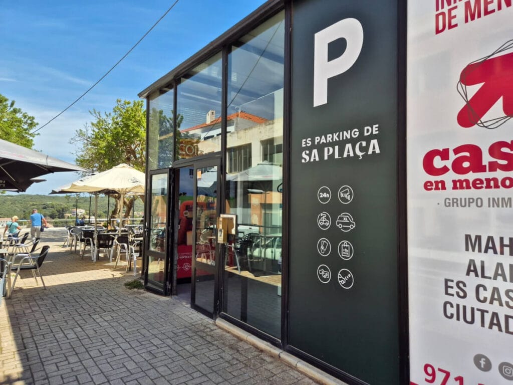 dónde aparcar en Mahón Menorca