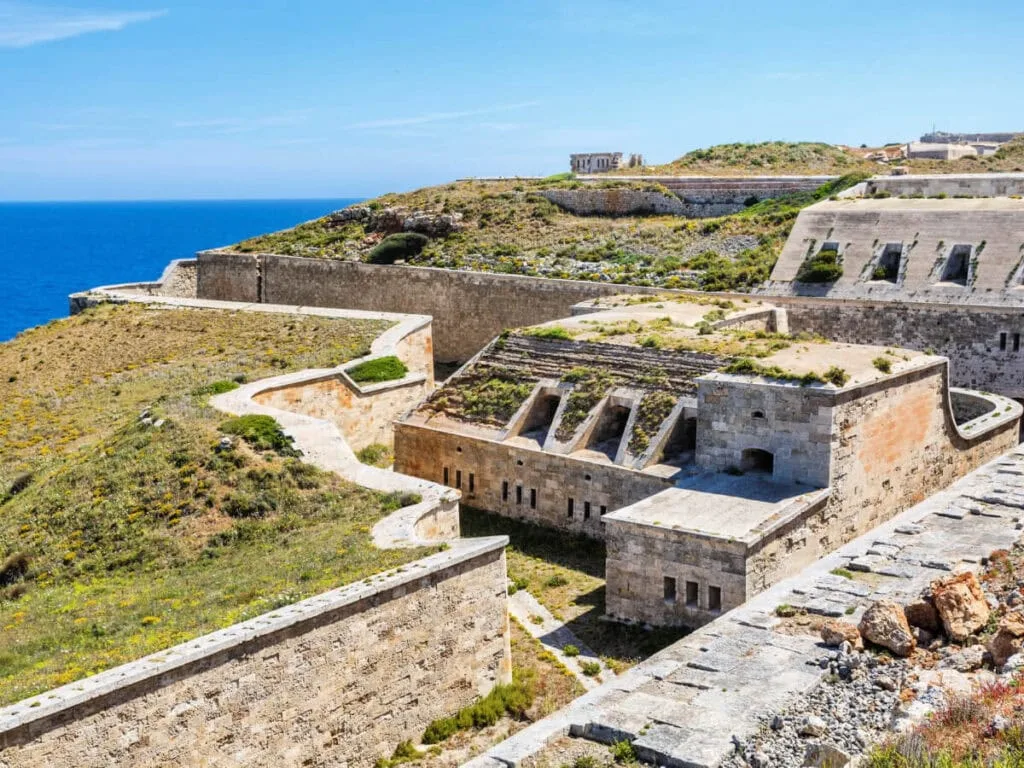 que visitar en Mahon fortaleza de la Mola 1024x768