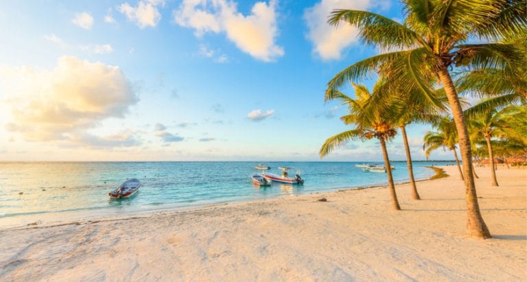 playas más bonitas de México 768x411