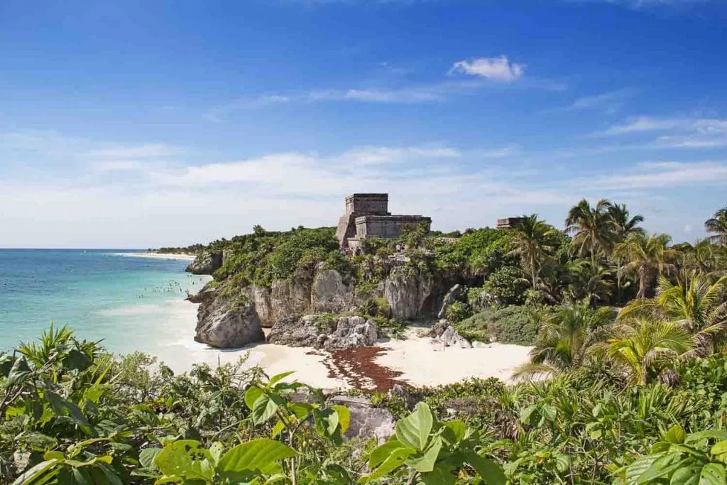 Ruins of Mayan fortress tulum mexico 1024x683