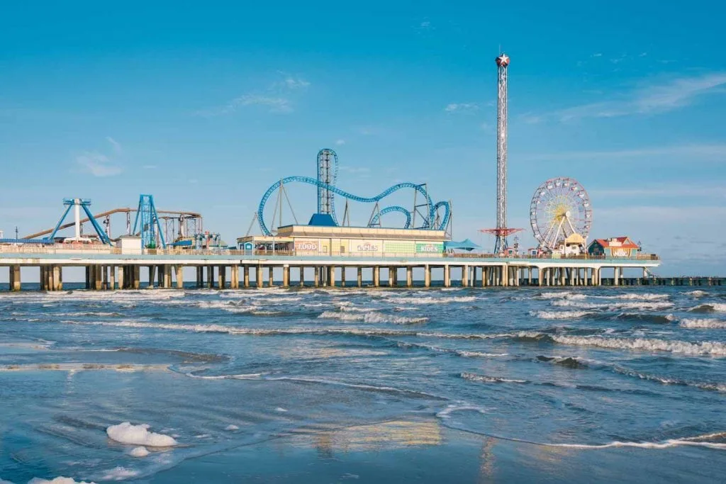 e The Galveston Island Historic Pleasure Pier texas usa 1024x683