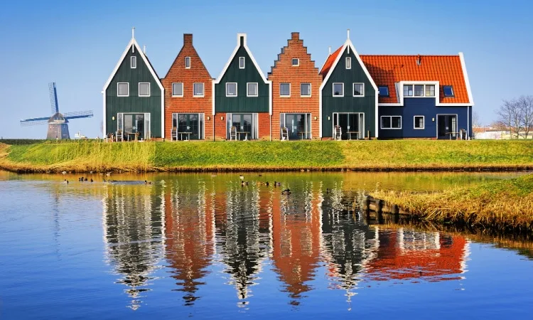 que ver en Volendam Holanda