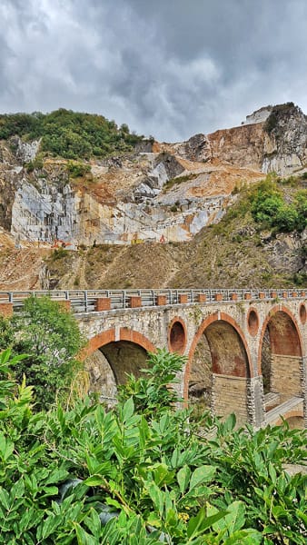 canteras de mármol blanco en Colonnata