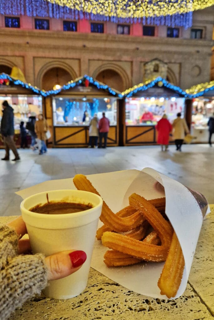 donde pasar una navidad de cuento en espana 683x1024