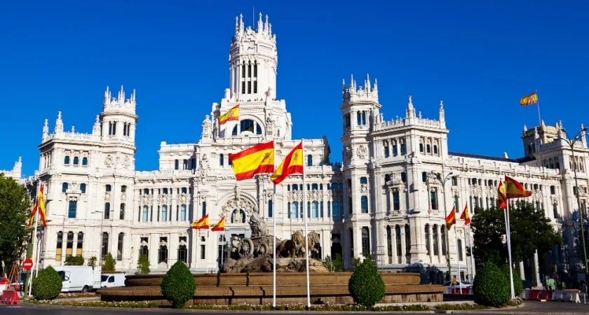 non touristy things to do in Spain