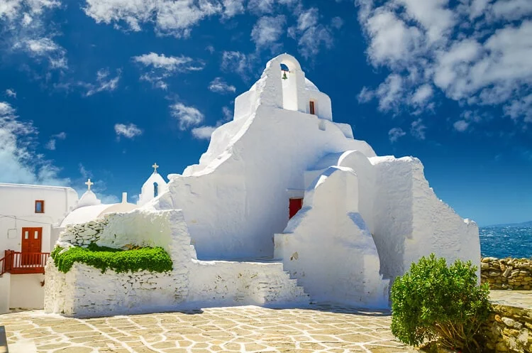 Iglesia Panagia Paraportiani que ver en Mikonos