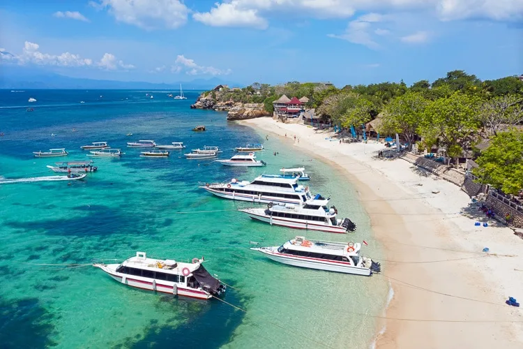 Nusa Lembongan beach in Bali