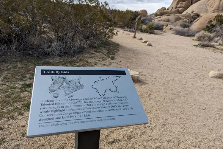 Sign for Discover Trails 4kids by kids