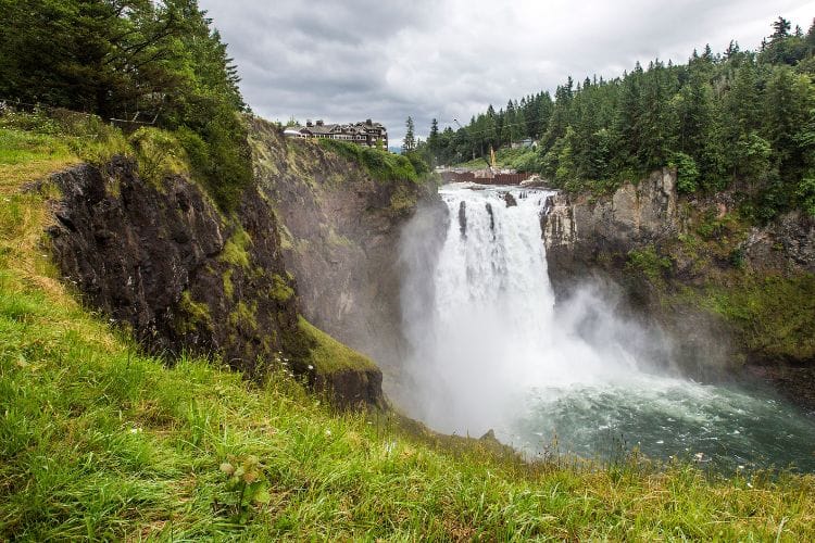 Snoqualmie Falls