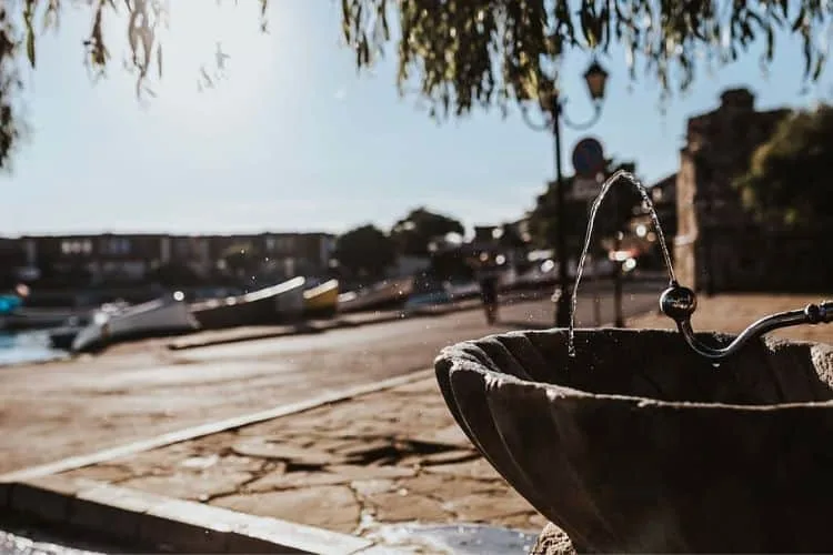 summer water hot street