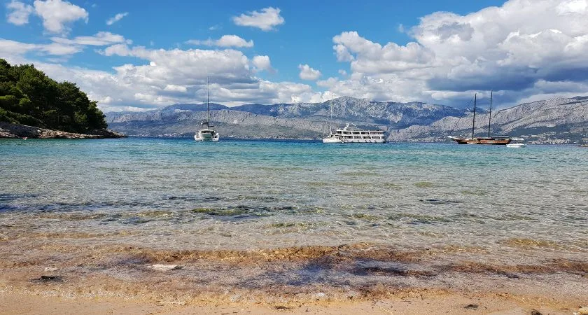 15 Best Snorkeling in Croatia in 2024 (Top Spots & Tips)