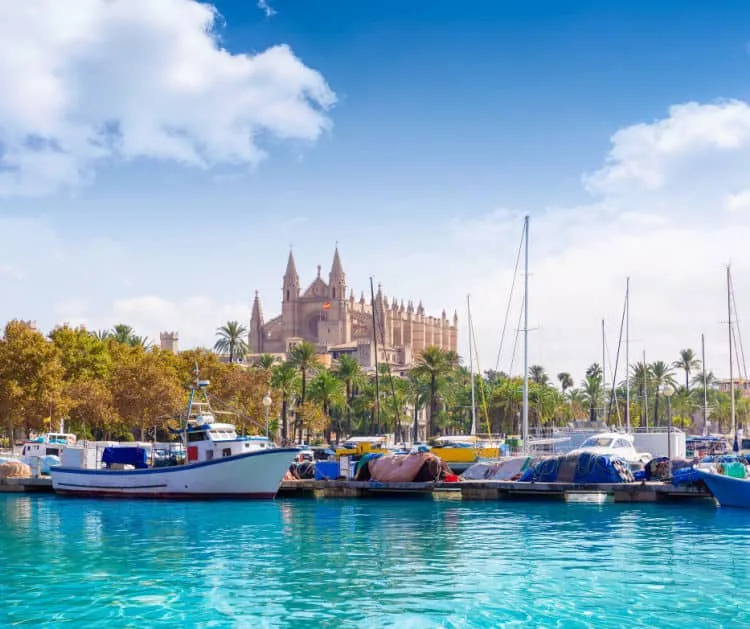 ¿Dónde alquilar un coche en Mallorca? Guía para disfrutar de la isla en coche