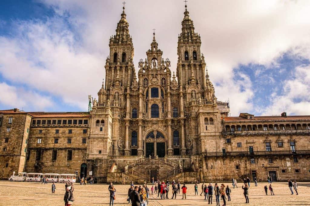 Catedral de Santiago de Comspostela de frente