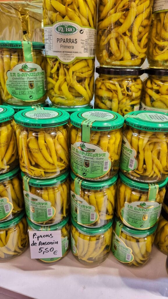 Gurgur Pamplona Navarra 577x1024