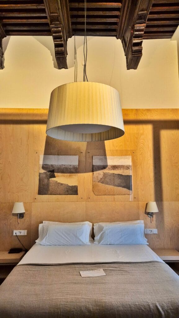 Habitacion Hotel Santa Ana Tudela 577x1024