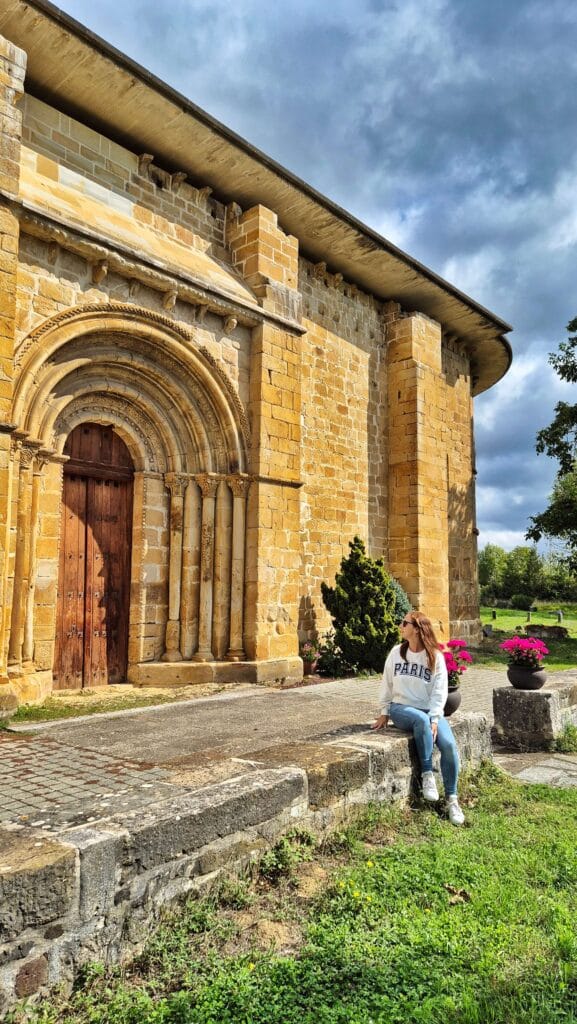 Monasterio de Zamartze Camino de Santiago Navarra 577x1024
