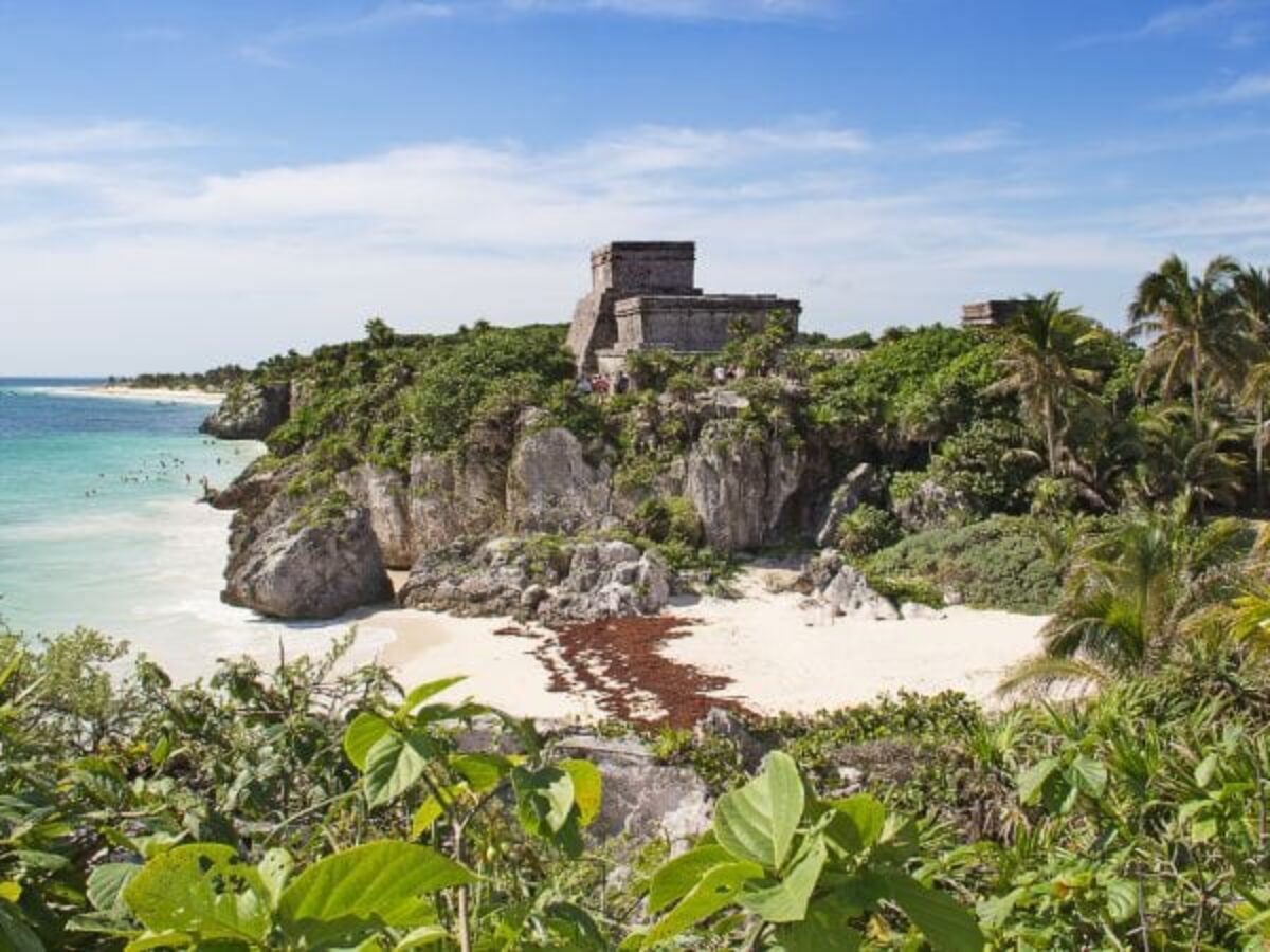 Qué Ver en Tulum 2025: Ruinas, Playas, Cenotes y Nightlife