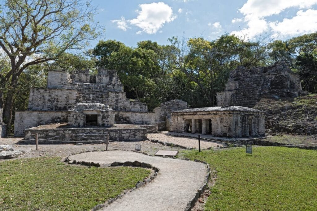 Ruinas Muyil Riviera Maya Mexico 1024x683