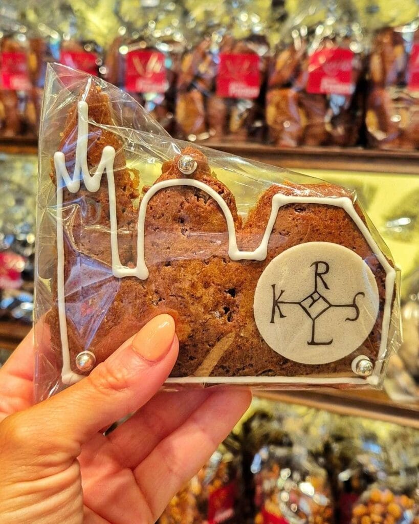 Nobis Printen Aachen Alemania 819x1024