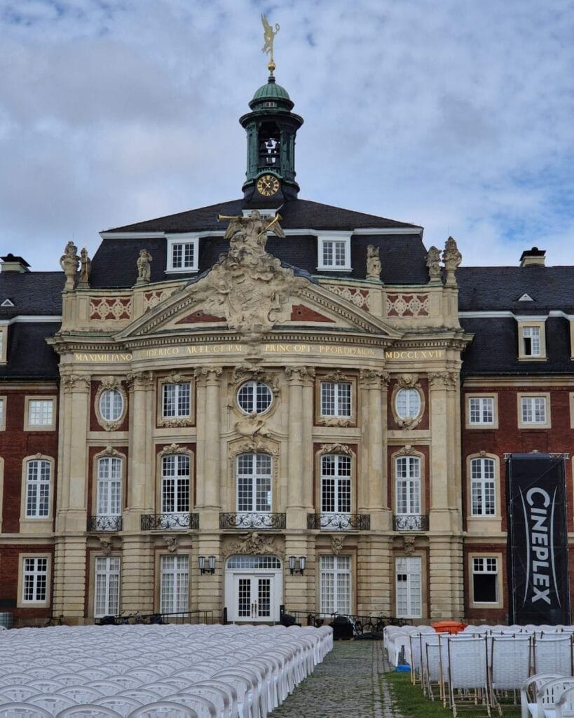 Castillo Munster Alemania 819x1024