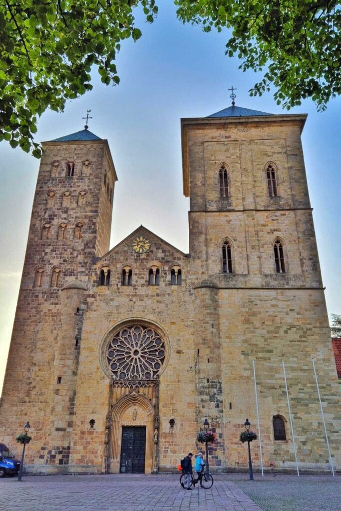 Catedral de Osnabruck Alemania 683x1024