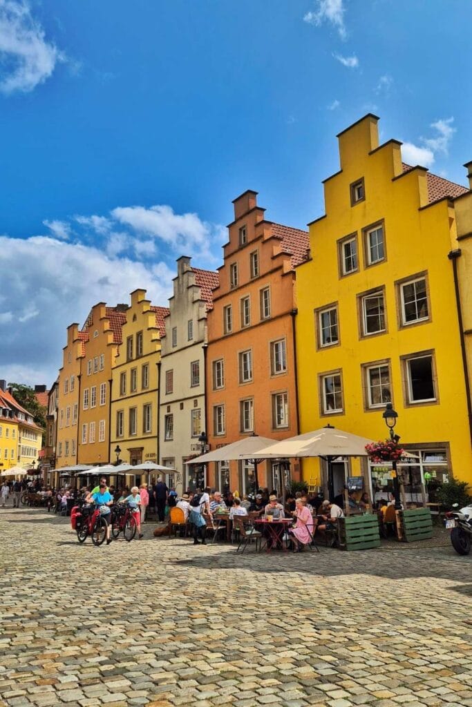 Centro historico de Osnabruck Alemania 683x1024