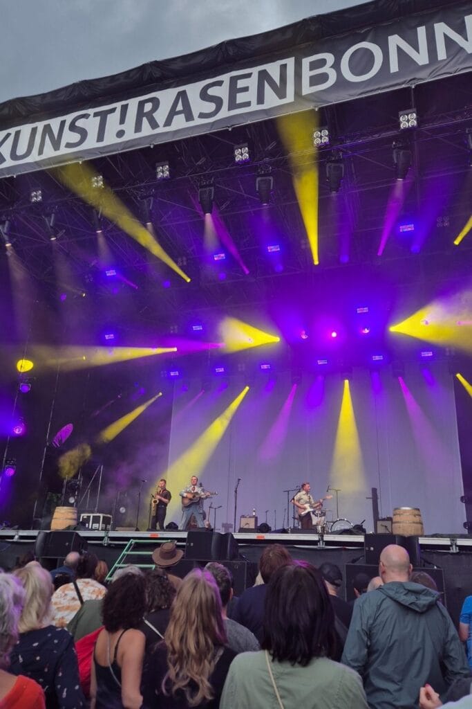 Concierto parque Bonn Alemania 683x1024