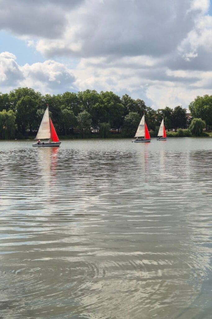 Lago Aasee Munster Alemania 683x1024