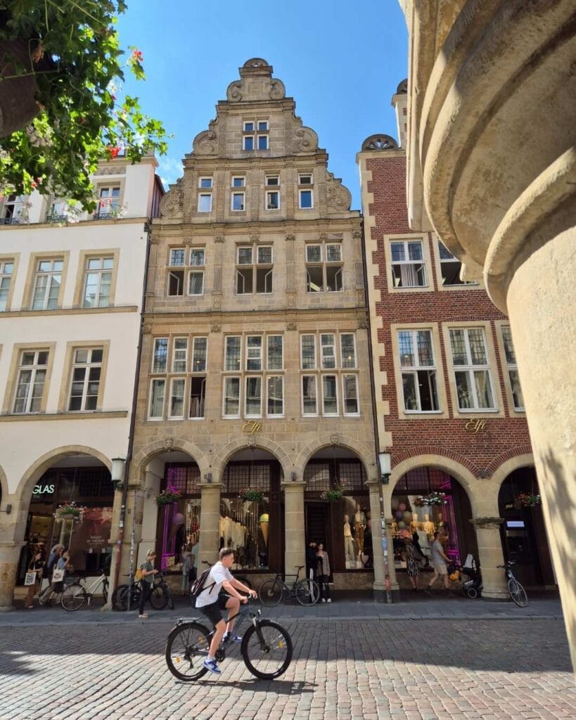 Munster la ciudad de las bicicletas 819x1024