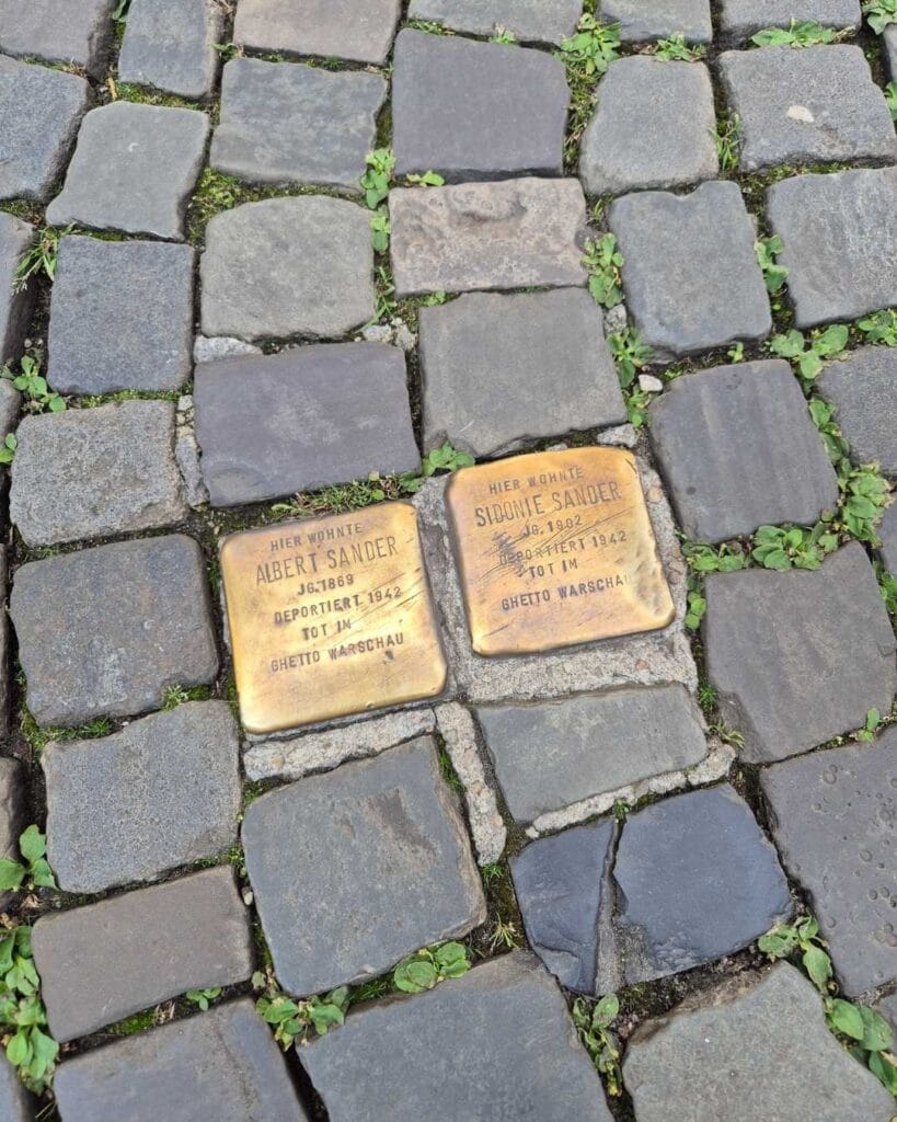 adoquines de memoria Munster Alemania 819x1024